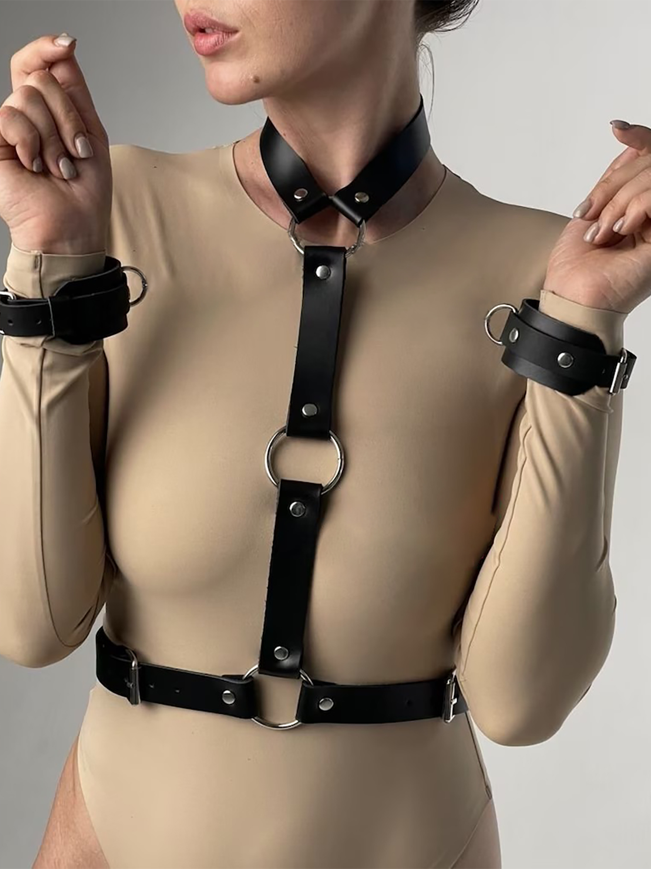 Women's Sexy Leather Harness B - Garter Belt Set recensie en prijs